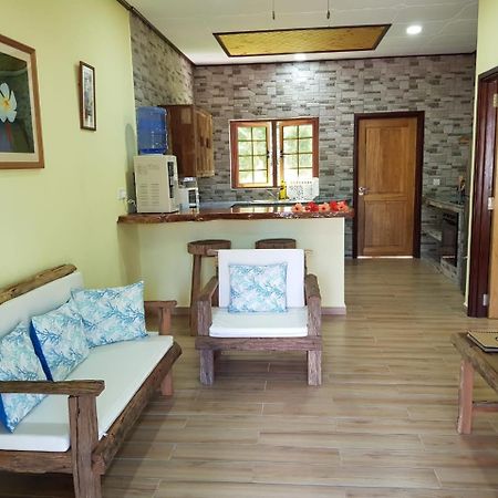 La Passe Holiday Villa 라디게 외부 사진