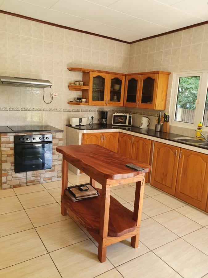 La Passe Holiday Villa 라디게 외부 사진