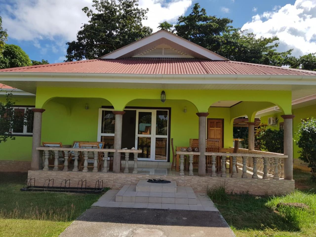 La Passe Holiday Villa 라디게 외부 사진